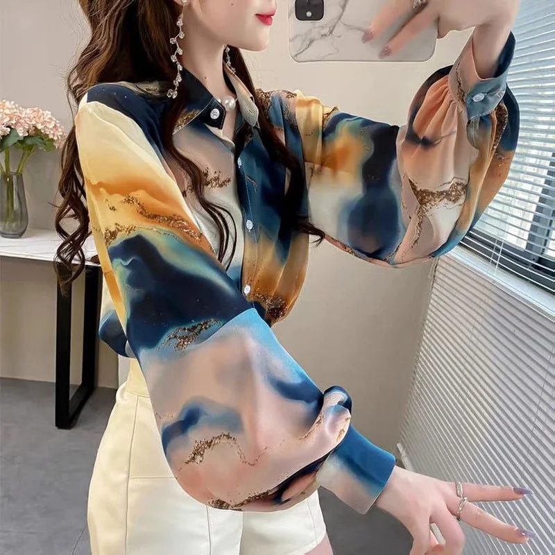 Temperament Blouses for Women Fashion Plus Size Lapel Collar Casual Tunic Shirts Female Vintage Print Long Sleeve Loose Tops
Temperament Blouses for Women Fashion Plus Size Lapel Collar Casual Tunic Shirts Female Vintage Print Long Sleeve Loose Tops