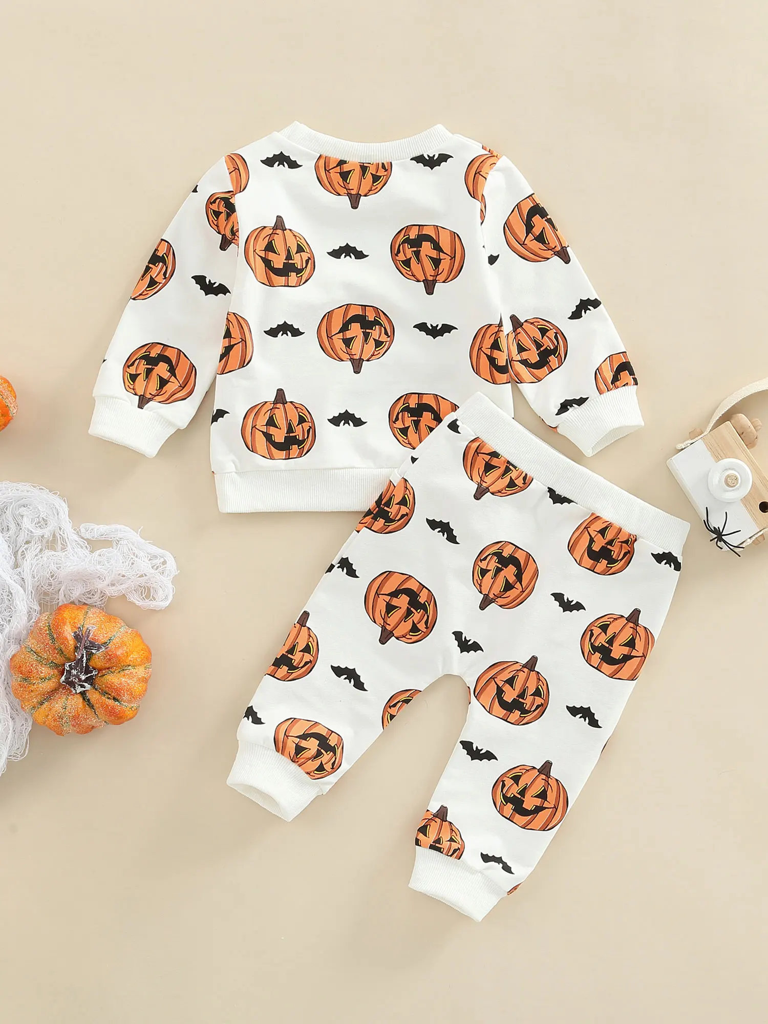 Halloween Costume for Infants Adorable Pumpkin Print Sweatshirt and Long Pants Set for Baby Boys and Girls - Perfect Halloween
Halloween Costume for Infants Adorable Pumpkin Print Sweatshirt and Long Pants Set for Baby Boys and Girls - Perfect Halloween