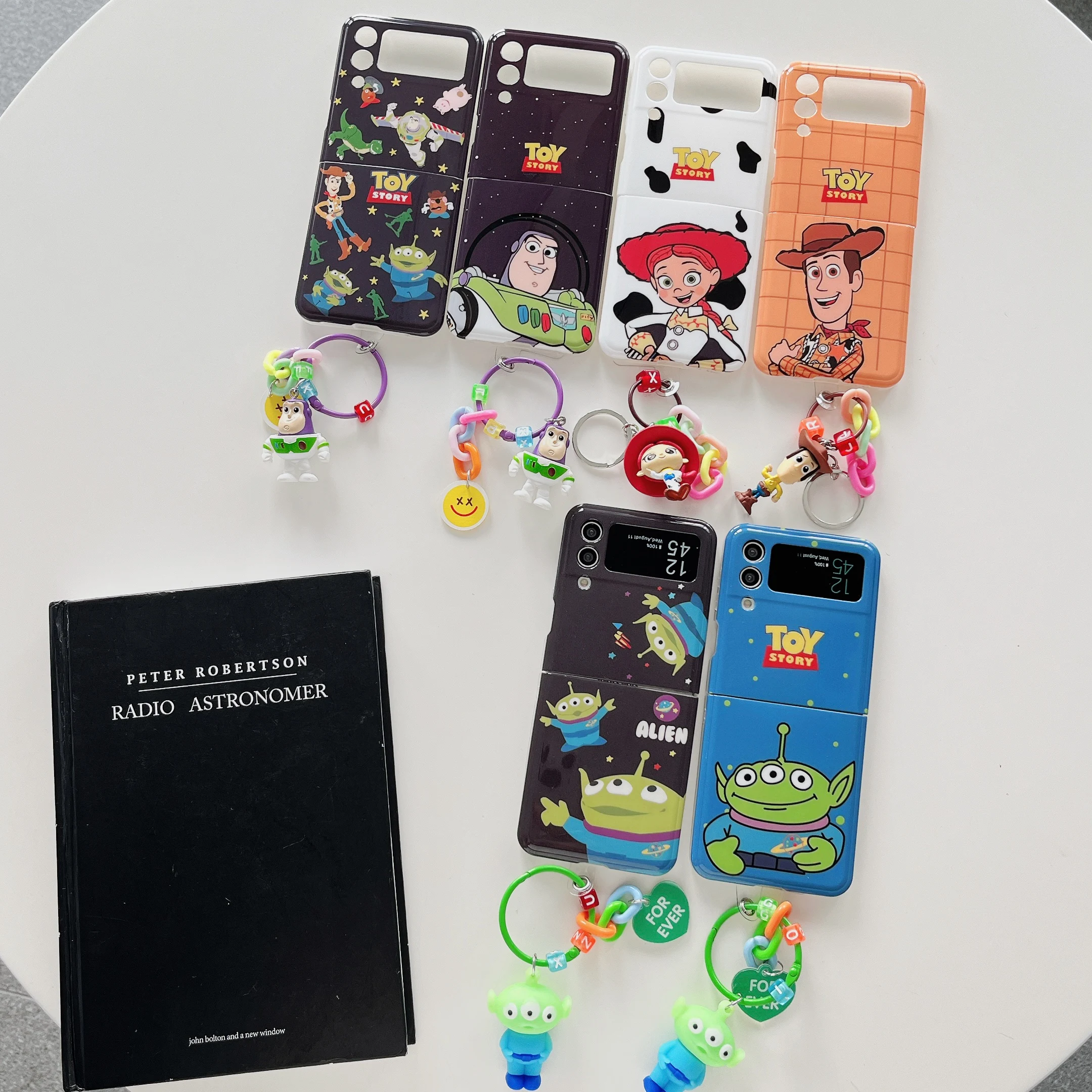 Disney Buzz Lightyear with pendant cartoon Phone Case for Samsung Galaxy Z Flip 3 Hard PC Back forZ Flip 4 Case Protective Shell
Disney Buzz Lightyear with pendant cartoon Phone Case for Samsung Galaxy Z Flip 3 Hard PC Back forZ Flip 4 Case Protective Shell