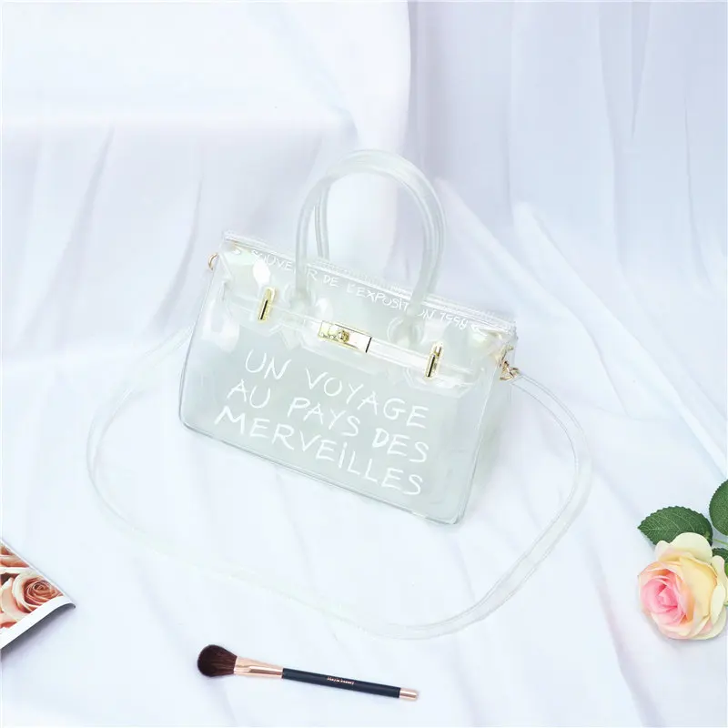 Women's Bag 2022 New Transparent Jelly Bag Pvc Letter Printing Beach Handbags Shoulder Crossbody Bag Luxury Designer Purses Tote
Women's Bag 2022 New Transparent Jelly Bag Pvc Letter Printing Beach Handbags Shoulder Crossbody Bag Luxury Designer Purses Tote