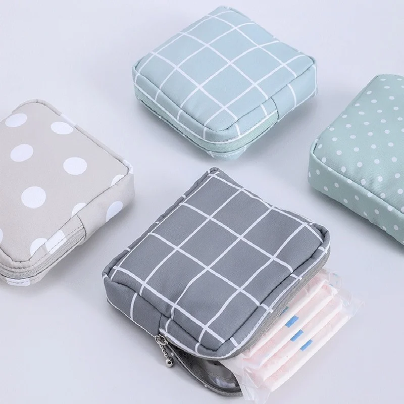 Mini Sanitary Napkin Storage Bag Travel Coin Money Card Lipstick Women's Small Cosmetic Fashion
Mini Sanitary Napkin Storage Bag Travel Coin Money Card Lipstick Women's Small Cosmetic Fashion