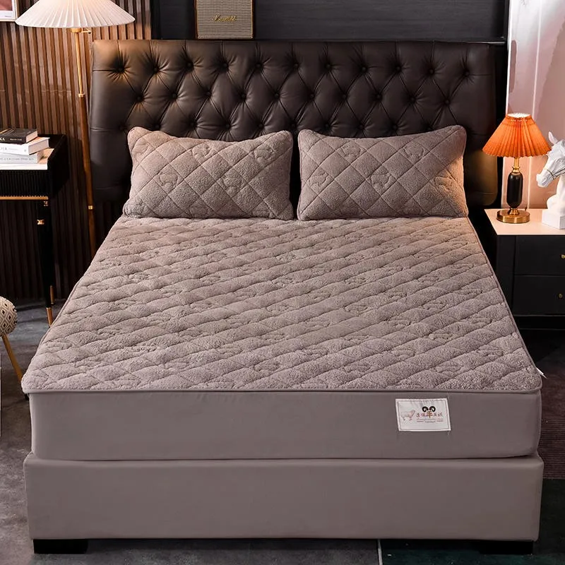 Fleece Fitted Sheet Set for Cold Season Cozy Fitted Sheet for Single Double Queen King bed Warm Fitted Sheet and 2 Pillowcases
Fleece Fitted Sheet Set for Cold Season Cozy Fitted Sheet for Single Double Queen King bed Warm Fitted Sheet and 2 Pillowcases