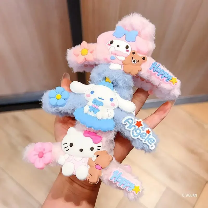 2023 New Kawaii Plush Clip Girl Spring and Autumn Disc Sanrio Hairpin Student Party Shark Clip Headdress Birthday Gift for Girls
2023 New Kawaii Plush Clip Girl Spring and Autumn Disc Sanrio Hairpin Student Party Shark Clip Headdress Birthday Gift for Girls