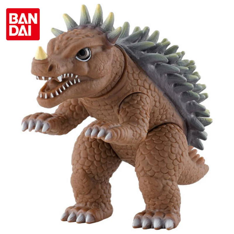 Фигурки героев мультфильма Bandai, оригинальные мягкие виниловые фигурки героев мультфильма Little Anguirus, 9 см
Фигурки героев мультфильма Bandai, оригинальные мягкие виниловые фигурки героев мультфильма Little Anguirus, 9 см