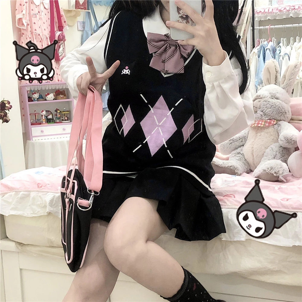 Sanrioed Kuromi My Melody Cinnamonroll Kawaii Jk Sweater Vests Women Autumn Women Short Loose Knitted Sweater Sleeveless Gifts
Sanrioed Kuromi My Melody Cinnamonroll Kawaii Jk Sweater Vests Women Autumn Women Short Loose Knitted Sweater Sleeveless Gifts