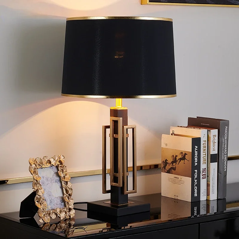 Modern Light Luxury Table Lamp Bedroom Bedside Lamp Italian Simple Modern Study Table Lamp Living Room American Style
Modern Light Luxury Table Lamp Bedroom Bedside Lamp Italian Simple Modern Study Table Lamp Living Room American Style