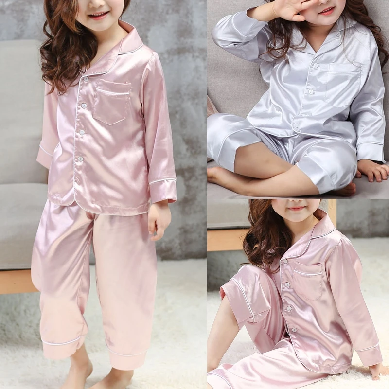 Пижамный комплект детский из 2 предметов, шелковая рубашка с длинным рукавом, с лацканами, на пуговицах и штаны, однотонная одежда для сна, на...
Пижамный комплект детский из 2 предметов, шелковая рубашка с длинным рукавом, с лацканами, на пуговицах и штаны, однотонная одежда для сна, на...