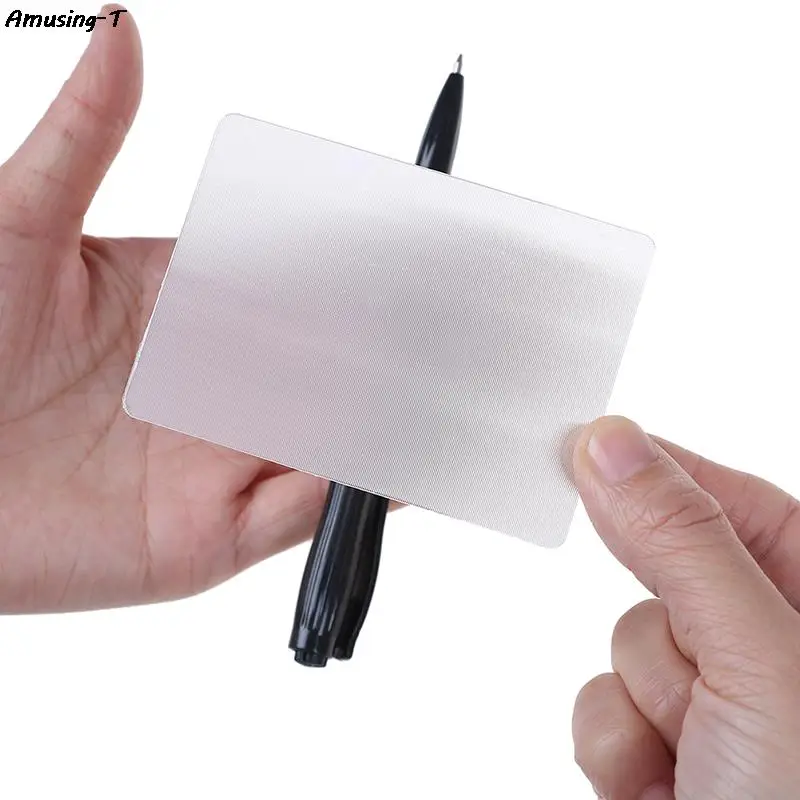 1pcs Lubors Lens Card Perspective Distortion Close Up Street Kids Tricky Gimmick Easy To Do For Beginner With Pen Magic Tricks
1pcs Lubors Lens Card Perspective Distortion Close Up Street Kids Tricky Gimmick Easy To Do For Beginner With Pen Magic Tricks