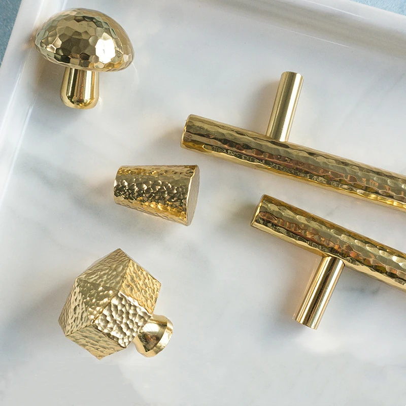 Solid Brass Handle Deluxe Hammering Marks Gold Cabinet Door Drawer Closet Pull Handle Furniture Knob Single Hole/Long Handle
Solid Brass Handle Deluxe Hammering Marks Gold Cabinet Door Drawer Closet Pull Handle Furniture Knob Single Hole/Long Handle