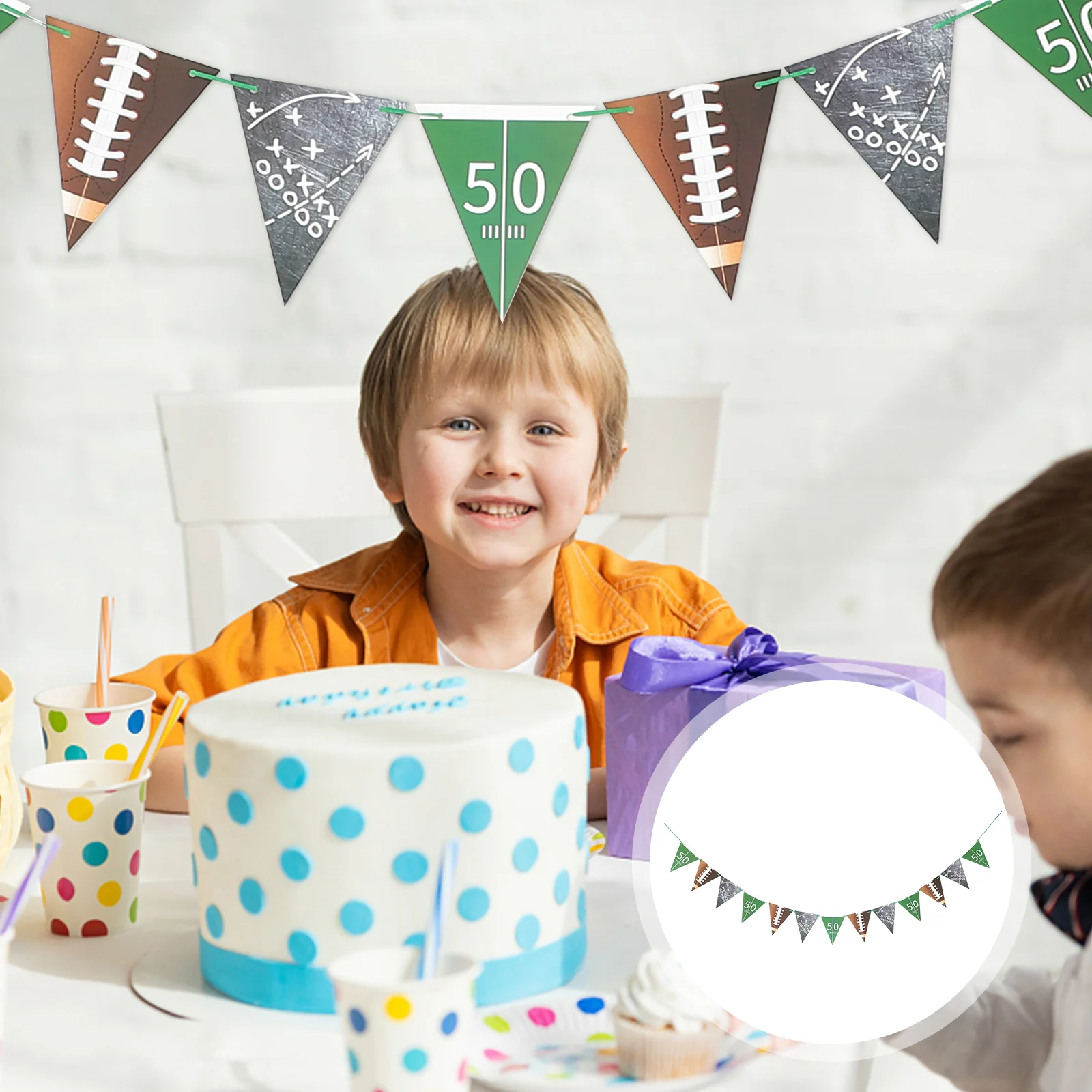 American Football Theme Pennant Decorative Banner Set Football Design Bunting Flag Creative Sports Garland Birthday Party
American Football Theme Pennant Decorative Banner Set Football Design Bunting Flag Creative Sports Garland Birthday Party