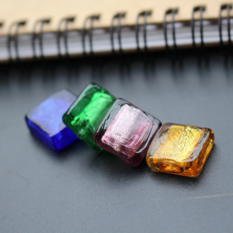 10Pcs 15mm Lampwork glass beads Square FlatFoiled Multi-Color for jewelry Bracelet Necklace Earring DIY Craft Accessoires Charms
10Pcs 15mm Lampwork glass beads Square FlatFoiled Multi-Color for jewelry Bracelet Necklace Earring DIY Craft Accessoires Charms