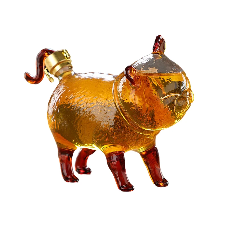 

Cute 750ml animal cat shaped novelty design lead-free glass wine decanter Hand Blown whiskey decanter for Liquor Scotch Bourbon
