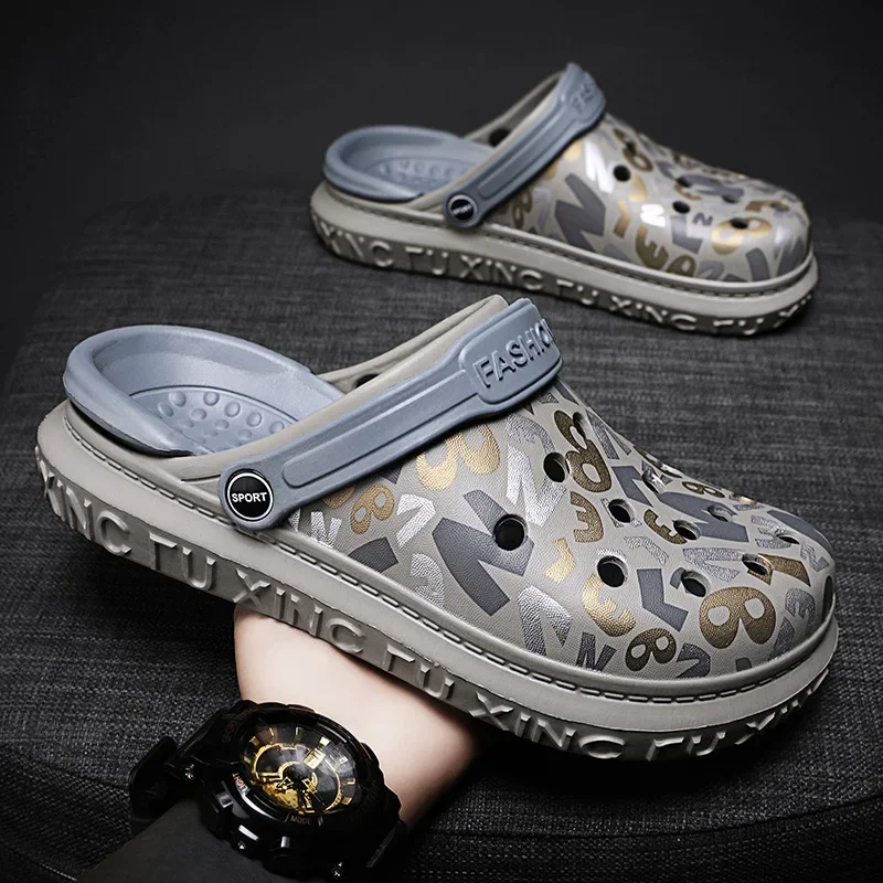 

New Croc Men Sandals Clogs Soft Soles Increase Non-slip Beach Summer Couple Slippers Shoes Garden Nurse Women's Shoes Sandalias