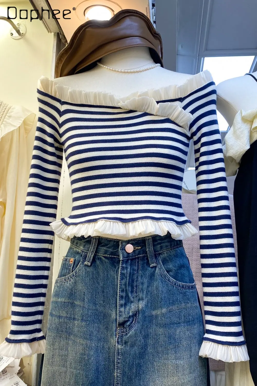 Женский Повседневный полосатый свитер с открытыми плечами, новый облегающий пуловер с коротким рукавом и длинным рукавом для ранней осени
Женский Повседневный полосатый свитер с открытыми плечами, новый облегающий пуловер с коротким рукавом и длинным рукавом для ранней осени