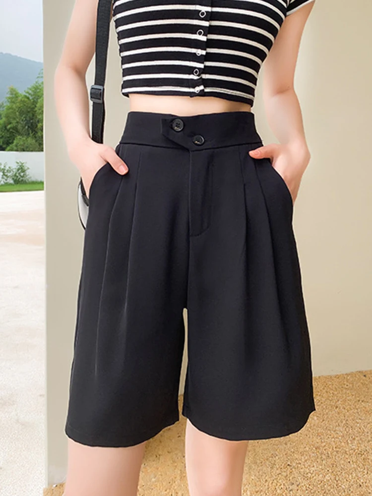 High Waist Casual Shorts Women 2022 Summer Button Elastic Waist Knee Length Straight Wide Leg Short Suit Pants Y2K Streetwear 
High Waist Casual Shorts Women 2022 Summer Button Elastic Waist Knee Length Straight Wide Leg Short Suit Pants Y2K Streetwear
