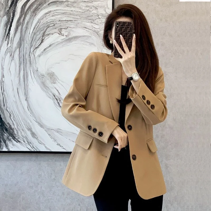 Vintage Blazers Coat Women Spring Autumn Single-breasted Outerwear Female Loose Solid Color Long Sleeve Casual Suit Jackets
Vintage Blazers Coat Women Spring Autumn Single-breasted Outerwear Female Loose Solid Color Long Sleeve Casual Suit Jackets