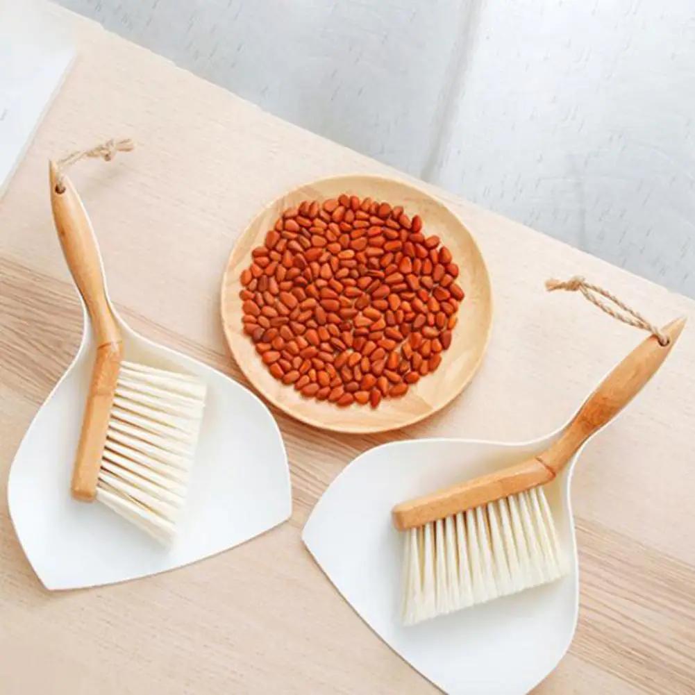 Cleaning Brushes 1 Set Dust Broom Compact Scratch Free PP Mini Dustpan Cleaning Brush Set for Desktop
Cleaning Brushes 1 Set Dust Broom Compact Scratch Free PP Mini Dustpan Cleaning Brush Set for Desktop
