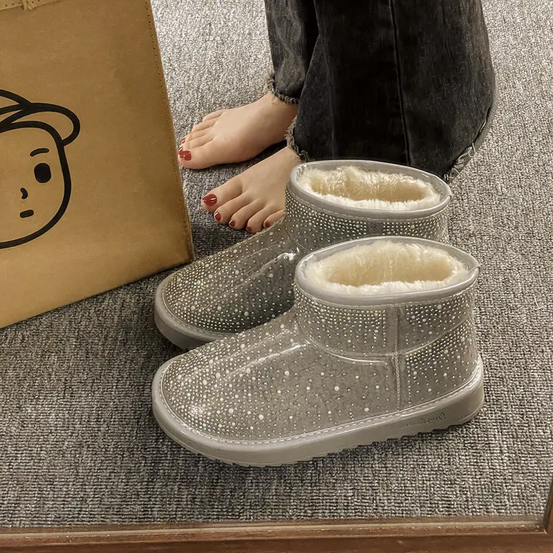 Женские зимние ботинки с круглым носком, ботинки на плоской подошве с кристаллами, женские роскошные дизайнерские плюшевые ботинки, зимняя обувь Стразы 2022
Женские зимние ботинки с круглым носком, ботинки на плоской подошве с кристаллами, женские роскошные дизайнерские плюшевые ботинки, зимняя обувь Стразы 2022