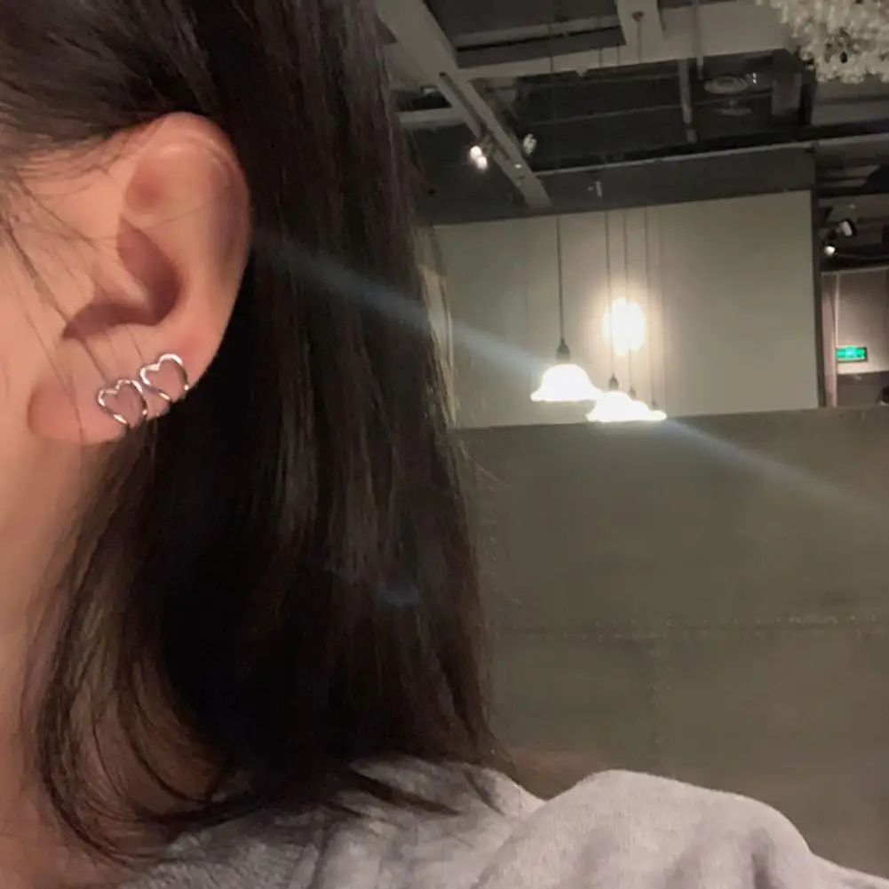 Popular Female Earrings Geometric Simple Ladies Round Hoop Earrings Ear Clip Jewelry Women Earrings Ladies Earrings 1 Pair
Popular Female Earrings Geometric Simple Ladies Round Hoop Earrings Ear Clip Jewelry Women Earrings Ladies Earrings 1 Pair