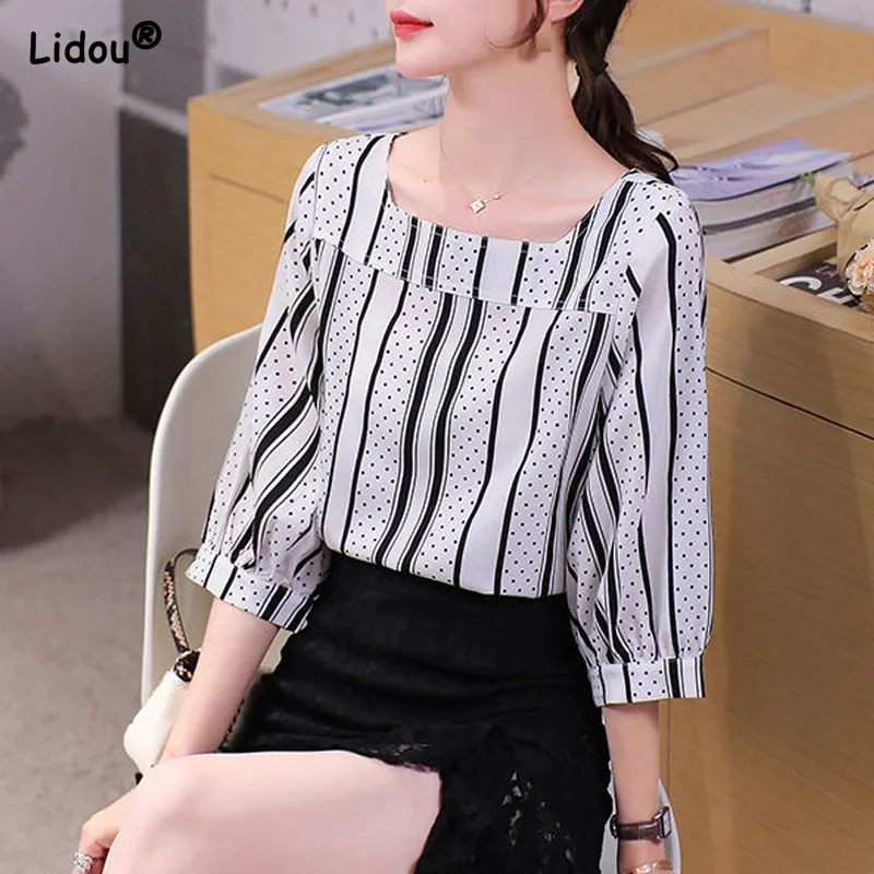 Fashion Casual O-neck Three Quarter Black White Striped Loose Summer T-shirts Patchwork Wild Cheap Wholesale Women Clothes 2022
Fashion Casual O-neck Three Quarter Black White Striped Loose Summer T-shirts Patchwork Wild Cheap Wholesale Women Clothes 2022