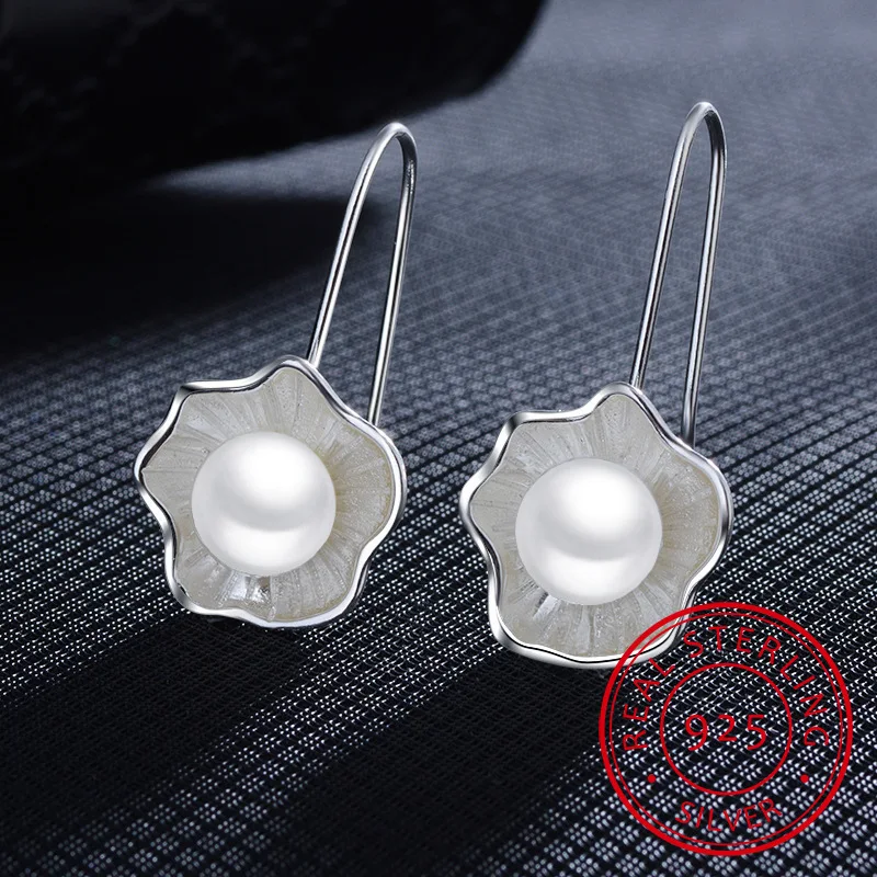 Fashion Big 925 Sterling Silver Pearl Earrings For Women Wedding Party Jewelry Statement Lotus Flower Earrings Pendientes Bijoux 
Fashion Big 925 Sterling Silver Pearl Earrings For Women Wedding Party Jewelry Statement Lotus Flower Earrings Pendientes Bijoux