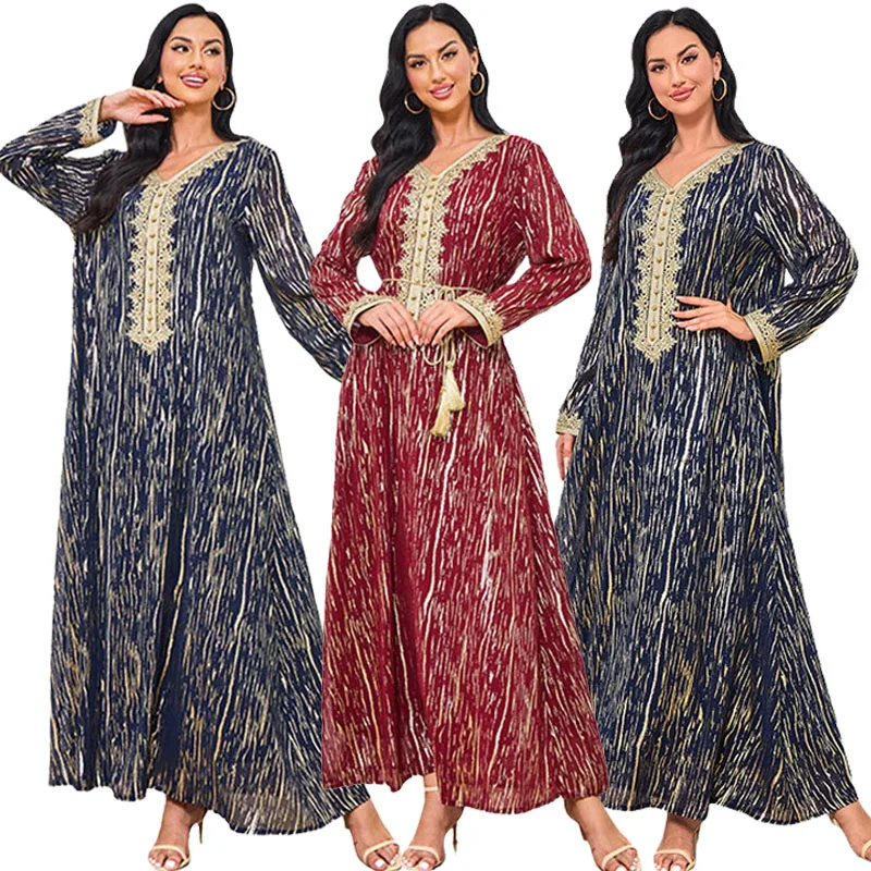 Платье мусульманское с V-образным вырезом и длинным рукавом
Платье мусульманское с V-образным вырезом и длинным рукавом