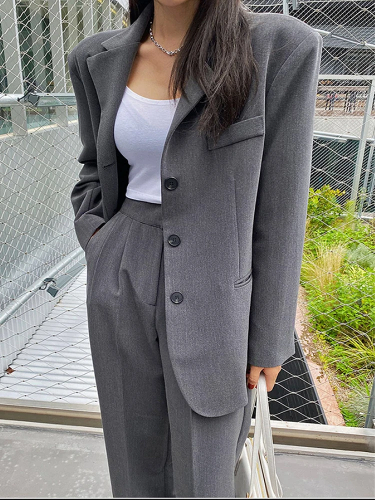 New Spring Women Chic Grey Blazer 2 Pieces Casual Loose Suit Jackets and Pantsuit Korean Fashion Work Wear Female Clothes
New Spring Women Chic Grey Blazer 2 Pieces Casual Loose Suit Jackets and Pantsuit Korean Fashion Work Wear Female Clothes