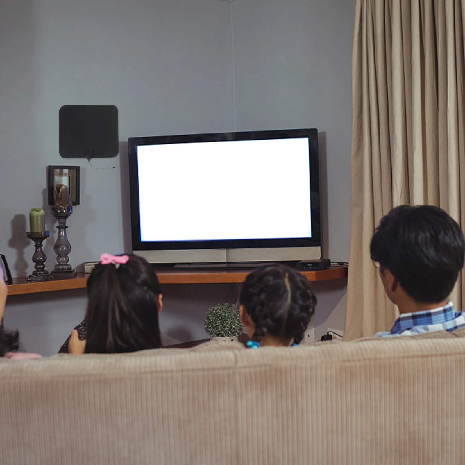 Digital Antenna High Definition Signal Indoor Aerial with Amplifier 
Digital Antenna High Definition Signal Indoor Aerial with Amplifier