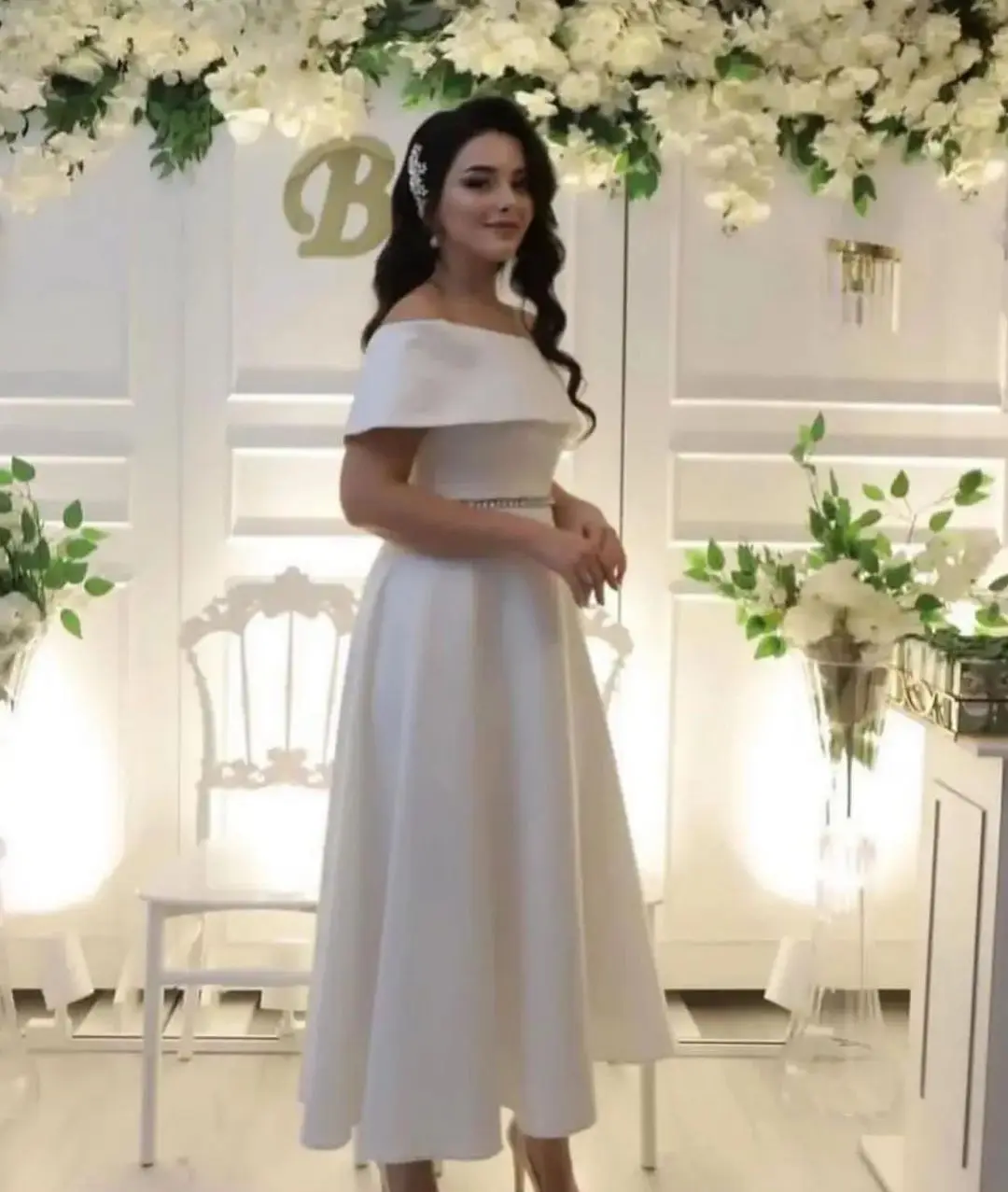 Ivory Saudi Arabia Prom Dresses Short Sleeves Evening Dresses Pleated Sequins Beadings Formal Party Dresses Robes The Soirée
Ivory Saudi Arabia Prom Dresses Short Sleeves Evening Dresses Pleated Sequins Beadings Formal Party Dresses Robes The Soirée