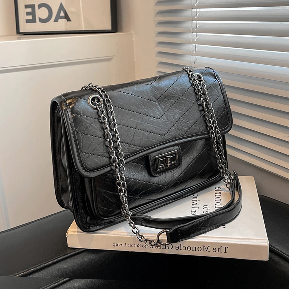 Luxury Designer V-Line Quilted Chain Women Handbags 2022 Trend Fashion Turn Lock Large Capacity Ladies Shoulder Crossbody Bags
Luxury Designer V-Line Quilted Chain Women Handbags 2022 Trend Fashion Turn Lock Large Capacity Ladies Shoulder Crossbody Bags