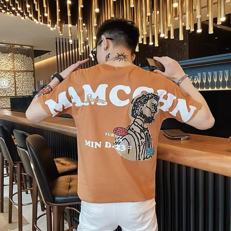 Cotton Streetwear Alphabet Loose Cool Mens Tee Shirts VintageTop Hip Hop Summer Clothes Katoen Stylish Casual 5xl Men's T-shirt
Cotton Streetwear Alphabet Loose Cool Mens Tee Shirts VintageTop Hip Hop Summer Clothes Katoen Stylish Casual 5xl Men's T-shirt