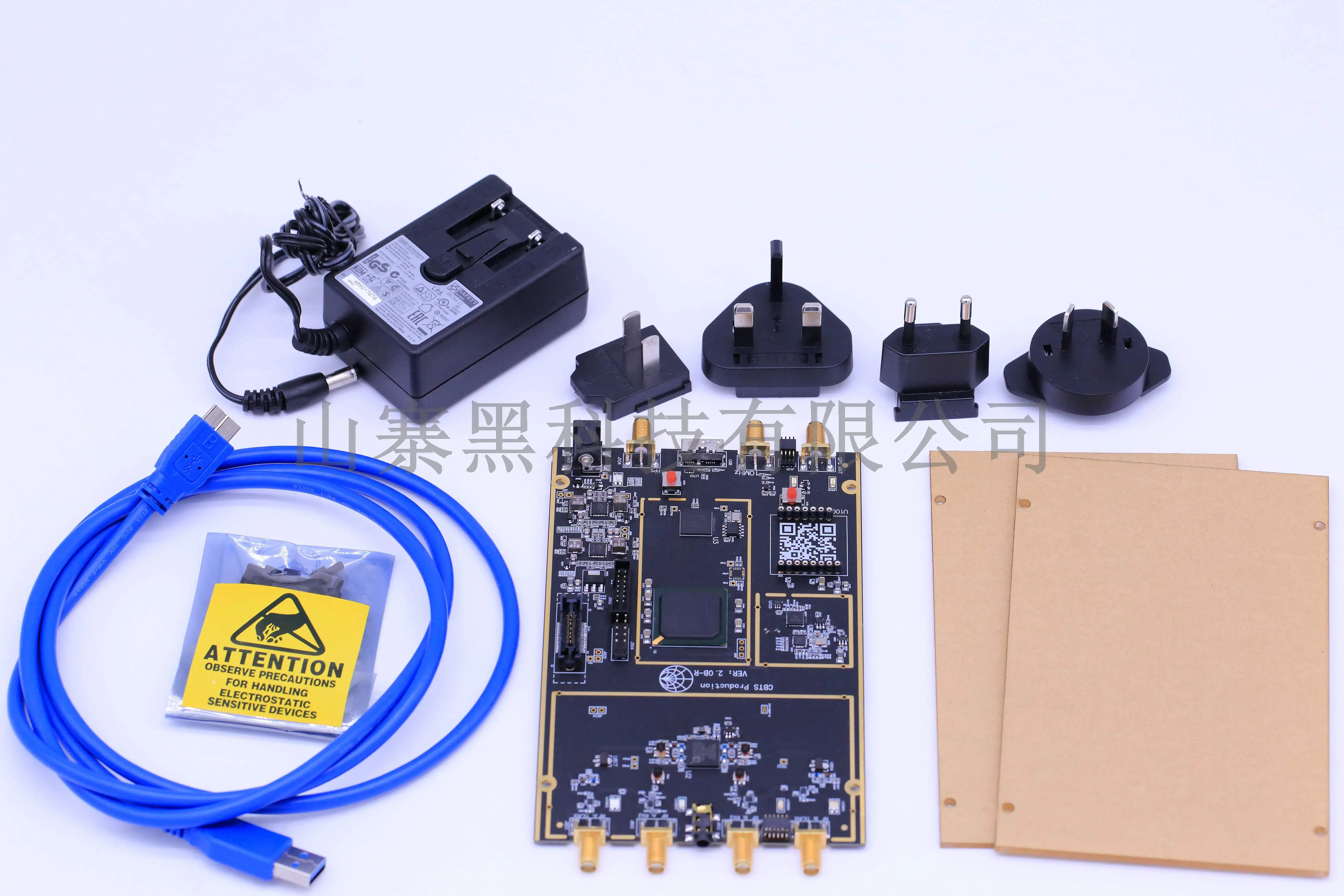 AD9361 70MHz – 6GHz SDR Software Defined Radio USB3.0 Compatible with USRP B210
AD9361 70MHz – 6GHz SDR Software Defined Radio USB3.0 Compatible with USRP B210