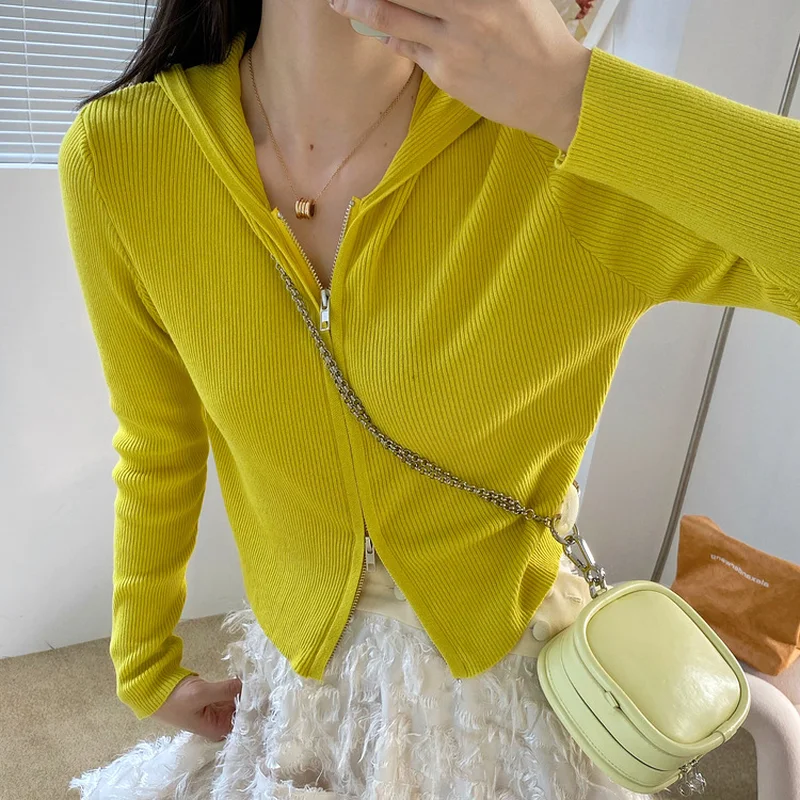 2021 Spring New Slim Short Cardigan Hooded Casual Zipper Knitted Jacket Pure Color Simple Small Fresh Short Women's Clothing
2021 Spring New Slim Short Cardigan Hooded Casual Zipper Knitted Jacket Pure Color Simple Small Fresh Short Women's Clothing