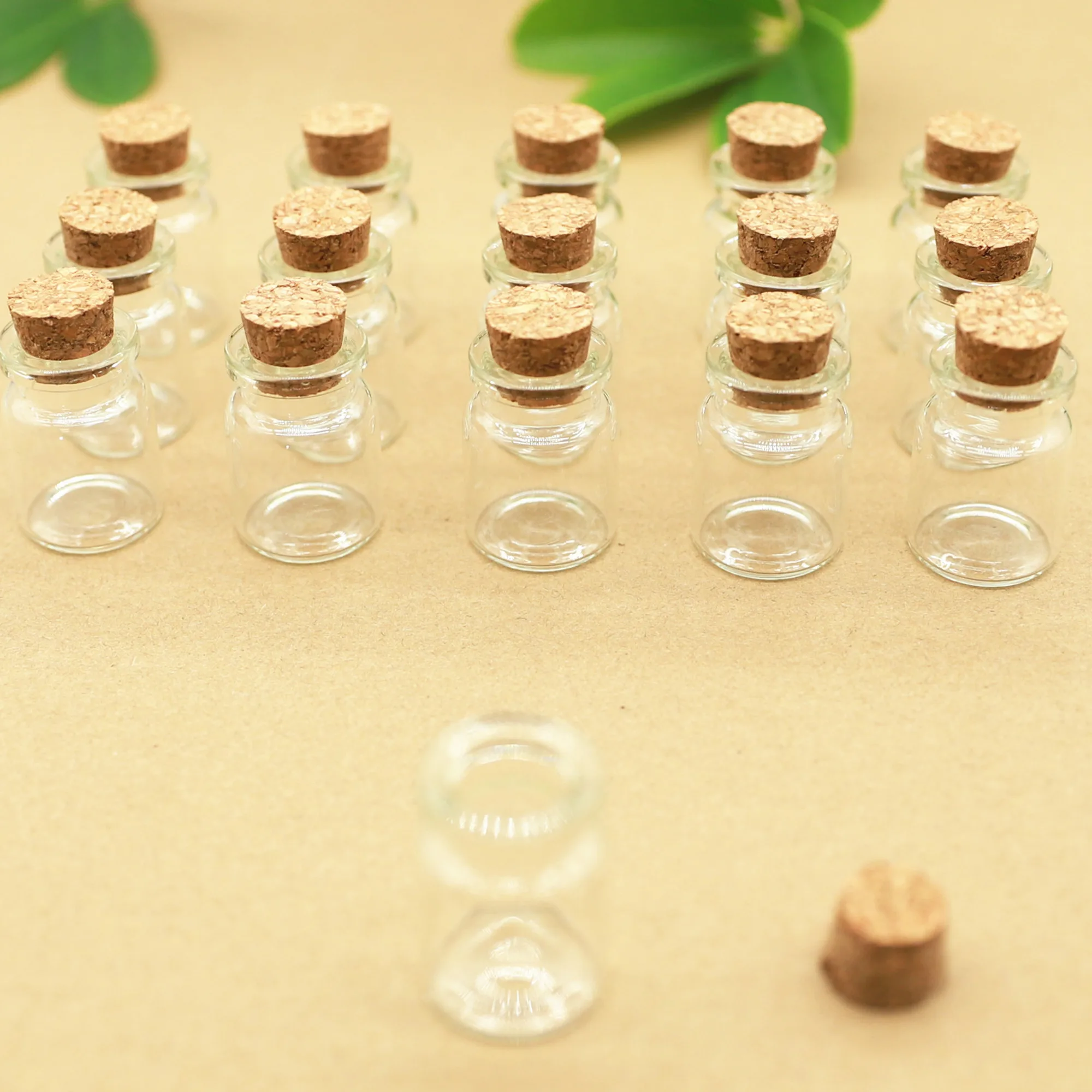 

24pcs/lot 22*30mm 5ml Small Glass Vial Bottle Test Tube Cork Stopper Mini Bottle Container Jars Tiny Practical Bottle glass