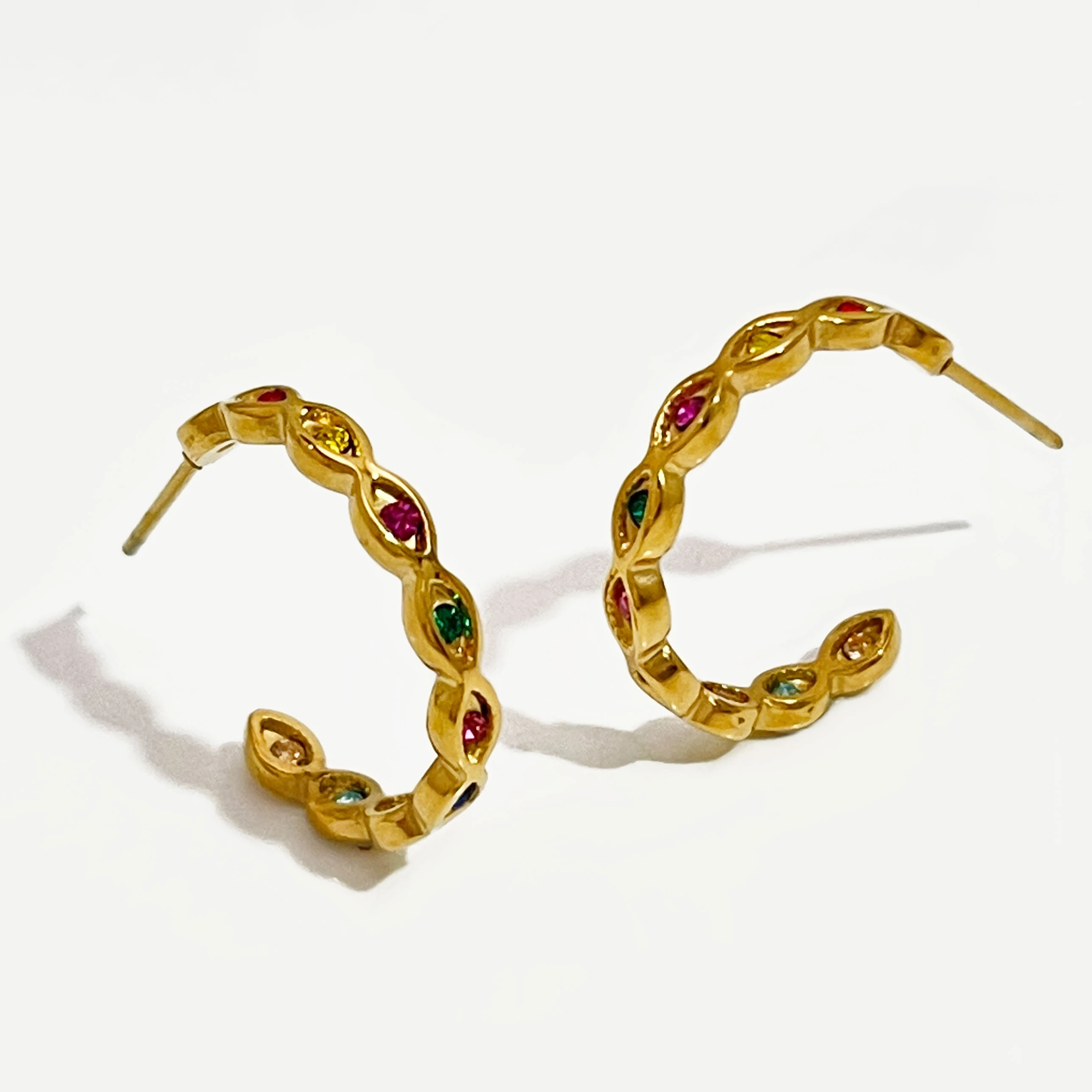 

Peri'sbox Tarnish Free Gold Pvd Plated Cz Inlaid Small Hoop Earrings for Women Multicolor Crystal Stainless Steel Dainty Huggies