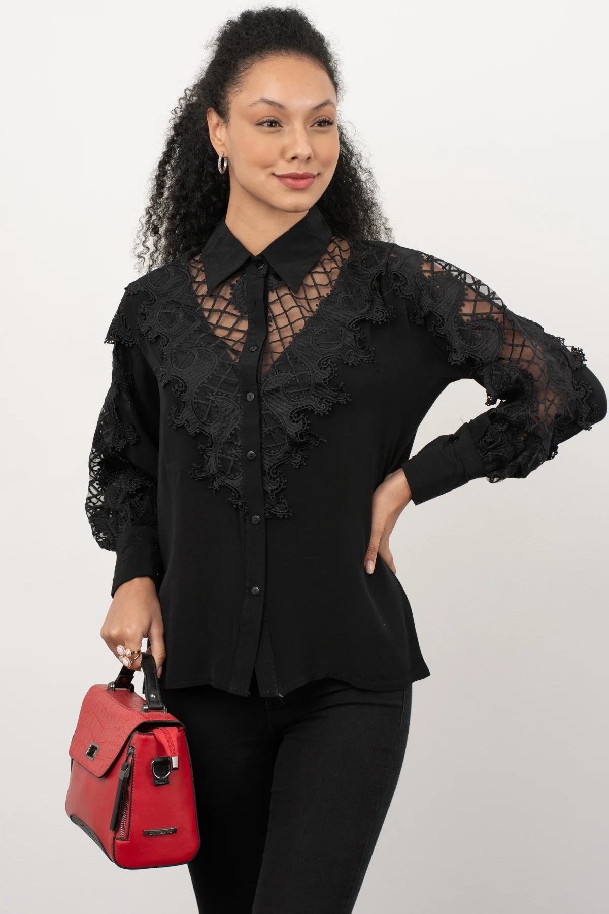 Black French Laced Shirt summer spring new season modern design long-sleeve lace filet lace detail elegant women top clothing 
Black French Laced Shirt summer spring new season modern design long-sleeve lace filet lace detail elegant women top clothing
