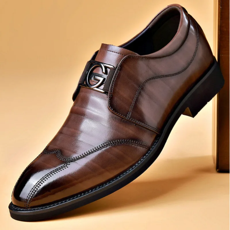New British Gentleman Pointed Metal Badge Oxford Shoes For Men Formal Wedding Prom Dress Homecoming Pageant Zapatillas Hombre
New British Gentleman Pointed Metal Badge Oxford Shoes For Men Formal Wedding Prom Dress Homecoming Pageant Zapatillas Hombre