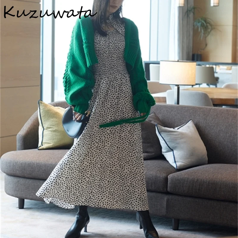Kuzuwata 2022 outono inverno novas mulheres vestes temperamento japonês doce vestidos amor impresso cordão magro cintura
Kuzuwata 2022 outono inverno novas mulheres vestes temperamento japonês doce vestidos amor impresso cordão magro cintura