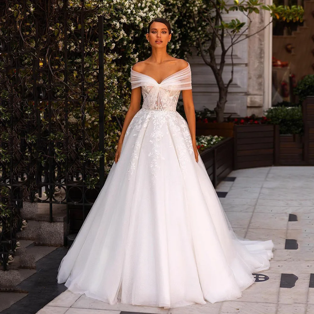 Boho Wedding Dresses Lace Appliques Off The Shoulder A Line Princess Bridal Gowns For Women Custom Made Bride Robe De Mariee
Boho Wedding Dresses Lace Appliques Off The Shoulder A Line Princess Bridal Gowns For Women Custom Made Bride Robe De Mariee