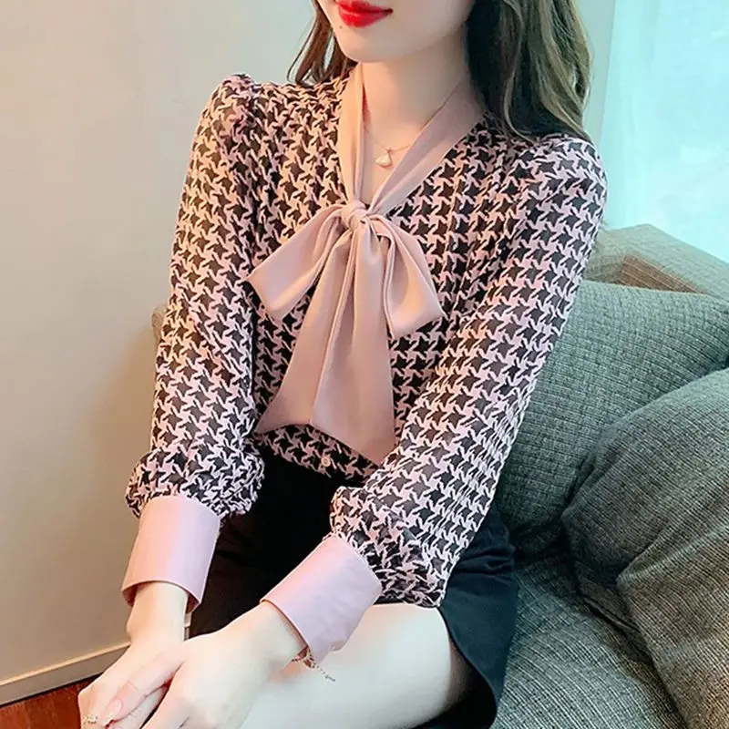 Autumn long-sleeved women chiffon blouse women autumn clothes 2023 casual new autumn top early autumn style blouse female tops
Autumn long-sleeved women chiffon blouse women autumn clothes 2023 casual new autumn top early autumn style blouse female tops