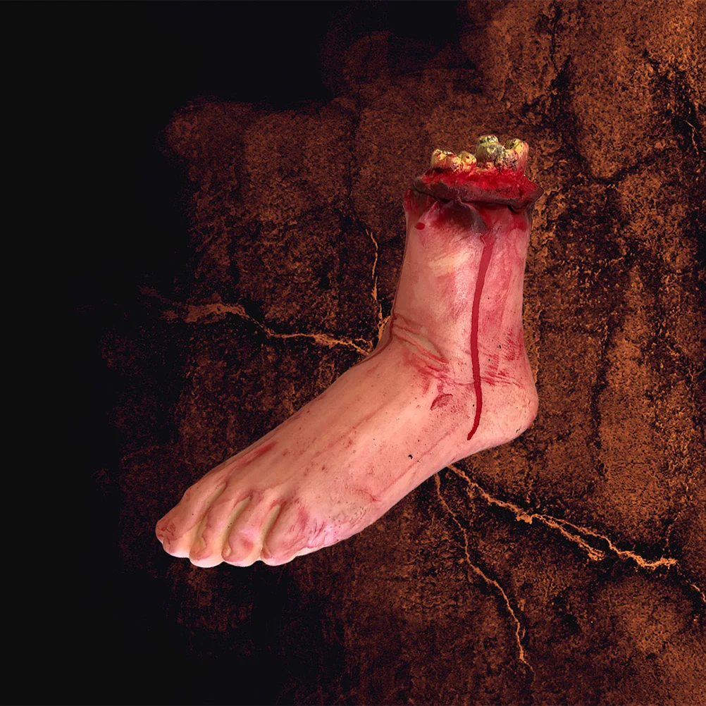 2PCS Realistic Broken Foot Blood Horror Halloween Decoration Severed Limbs Novelty Dead Broken Foot Gadgets
2PCS Realistic Broken Foot Blood Horror Halloween Decoration Severed Limbs Novelty Dead Broken Foot Gadgets