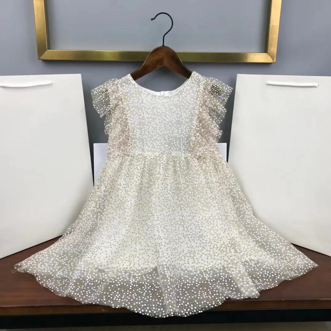 2022 Summer high quality fashion brand lotus leaf sleeve glittering mesh Princess Dress Girl Dress 2 4 6 8 10 years old
2022 Summer high quality fashion brand lotus leaf sleeve glittering mesh Princess Dress Girl Dress 2 4 6 8 10 years old