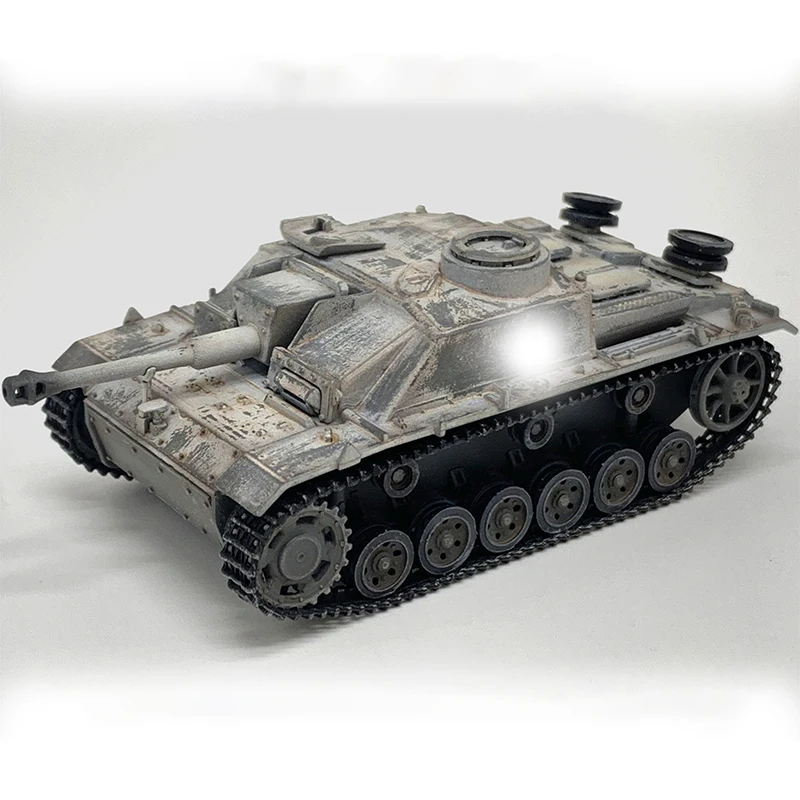 German SMG Tank Snow Livery 1/72 Scale Finished Military Model Diecast Toy Collectible
German SMG Tank Snow Livery 1/72 Scale Finished Military Model Diecast Toy Collectible