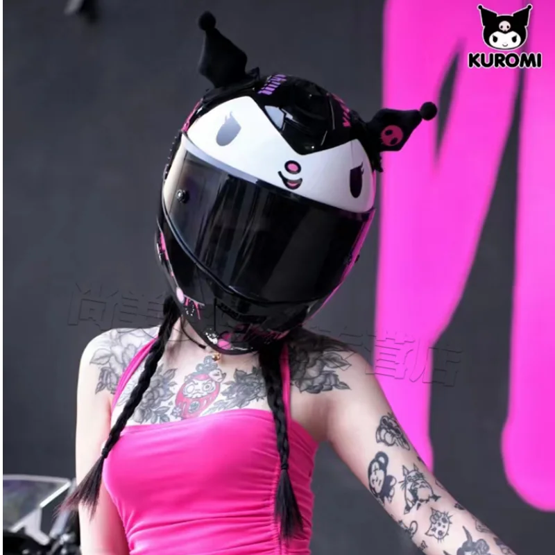 Мотоциклетный шлем Sanrio, Hello Kitty Kuromi на все лицо, гоночные шлемы для внедорожника, мотоциклетный шлем, забавные спортивные шлемы
Мотоциклетный шлем Sanrio, Hello Kitty Kuromi на все лицо, гоночные шлемы для внедорожника, мотоциклетный шлем, забавные спортивные шлемы