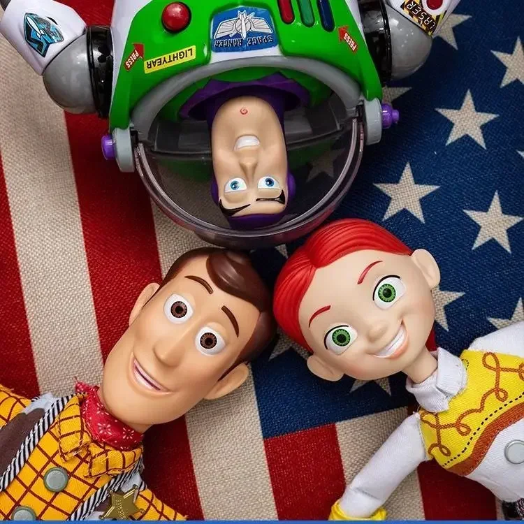 Экшн-фигурки из «Истории игрушек 4» Disney, говорящие аниме куклы Вуди, Базз, Джесси Рекса, декоративная модель, коллекционная Рождественская игрушка, милые подарки
Экшн-фигурки из «Истории игрушек 4» Disney, говорящие аниме куклы Вуди, Базз, Джесси Рекса, декоративная модель, коллекционная Рождественская игрушка, милые подарки