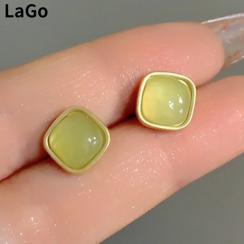 Modern Jewelry 925 Silver Needle Simply Design Green color Resin Earrings For Women 2023 Trend New Hot Selling Ear Accessories
Modern Jewelry 925 Silver Needle Simply Design Green color Resin Earrings For Women 2023 Trend New Hot Selling Ear Accessories