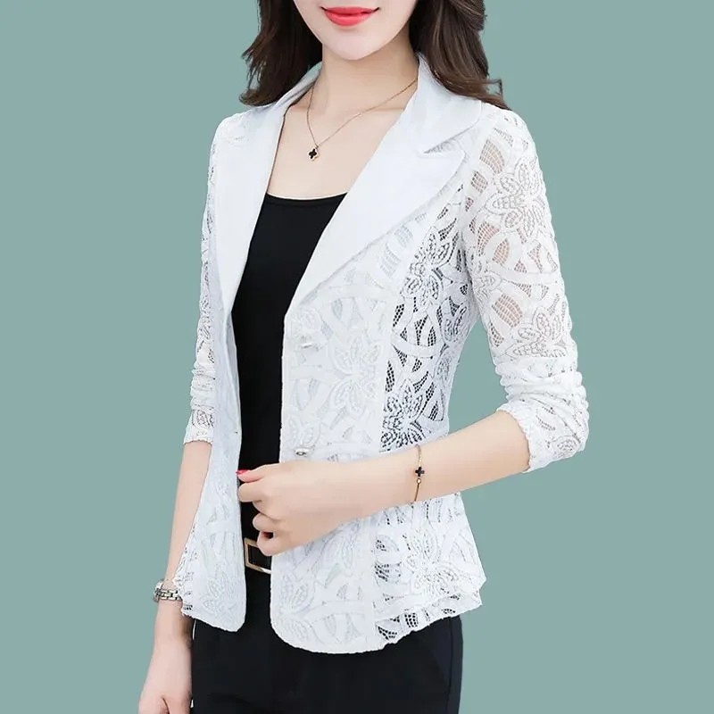 Lace Small Suit Ladies Shawl Hollow Jacket 2022 Spring Summer Coats New Casual Long Sleeve Solid Single Breasted Female Suit Top
Lace Small Suit Ladies Shawl Hollow Jacket 2022 Spring Summer Coats New Casual Long Sleeve Solid Single Breasted Female Suit Top