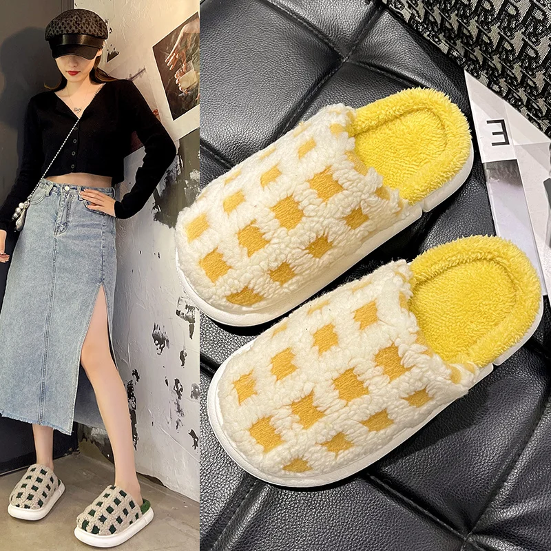 Женские дизайнерские шлепанцы, Симпатичная хлопковая домашняя обувь в клетку для спальни, с круглым закрытым носком, на платформе, Дамская обувь
Женские дизайнерские шлепанцы, Симпатичная хлопковая домашняя обувь в клетку для спальни, с круглым закрытым носком, на платформе, Дамская обувь