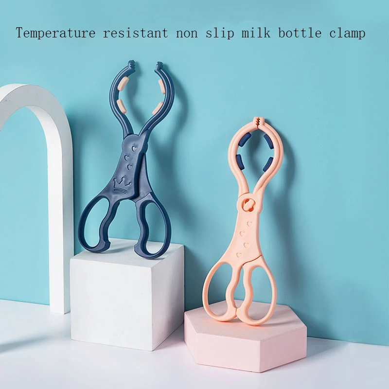 Bottle Tongs, Non Slip Grip for Holding Children Items hygienically Without Touching, Scald Resistant Pacifier Bottle Clamp
Bottle Tongs, Non Slip Grip for Holding Children Items hygienically Without Touching, Scald Resistant Pacifier Bottle Clamp
