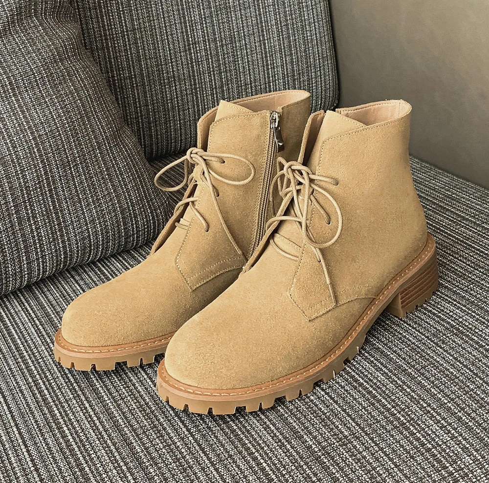 2022 Fashion Genuine Leather Spring Fall Shoes Women Winter Suede Ankle Boots Chunky Heels Ladies Short Boots Low Heels Black
2022 Fashion Genuine Leather Spring Fall Shoes Women Winter Suede Ankle Boots Chunky Heels Ladies Short Boots Low Heels Black